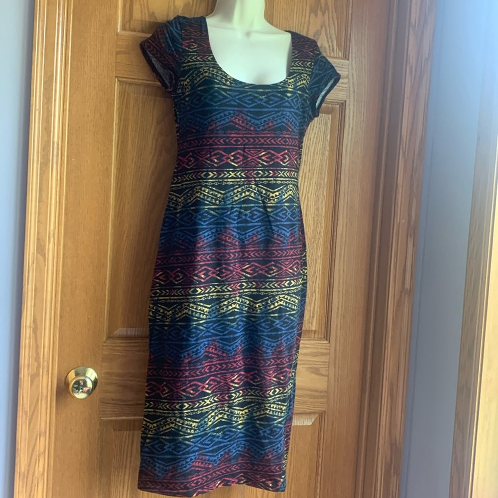 Maxi, multicolored dress. Women’s size Large. Perfect for summer!